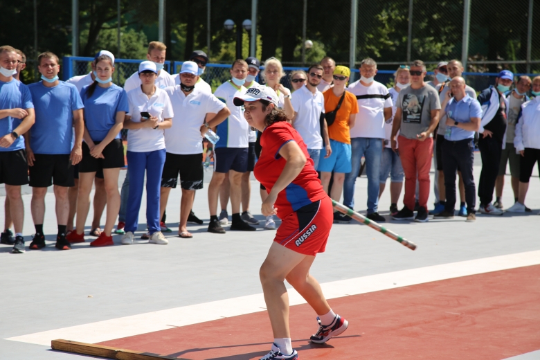 Чемпионка России по городошному спорту Нина Елисеева